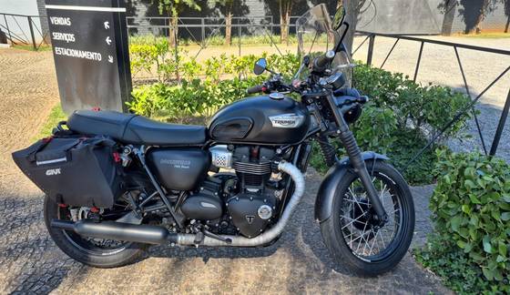 TRIUMPH BONNEVILLE T100 BLACK 900 TRIUMPH BONNEVILLE T100 BLACK 900